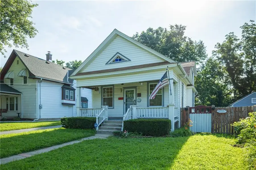 705 S Fuller Avenue, Independence, MO 64052 - #2