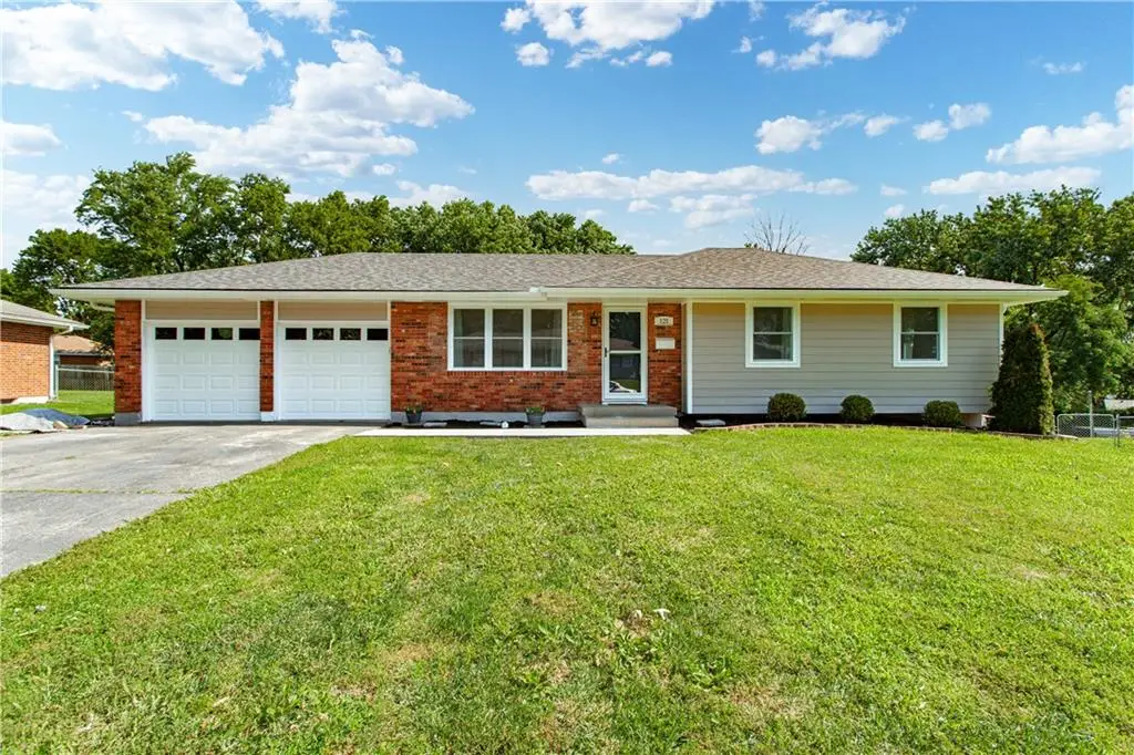 121 SE Moore Street, Blue Springs, MO 64014 - #1