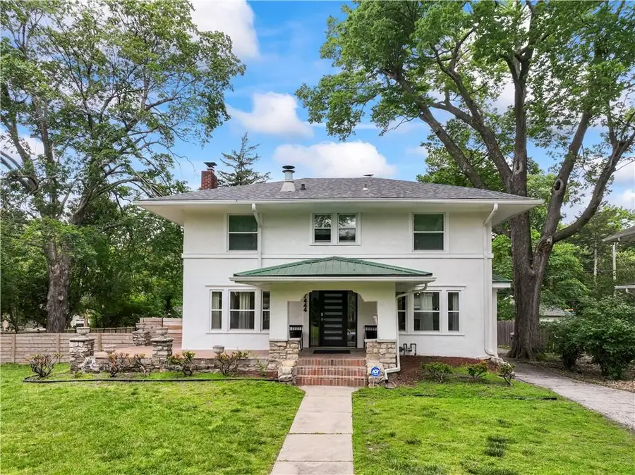 7444 Summit Street, Kansas City, MO 64114 - #3