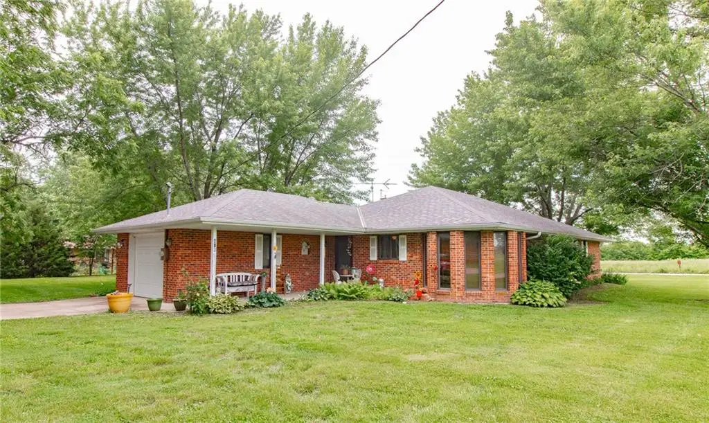 403 W Chestnut Street, Holden, MO 64040 - #1