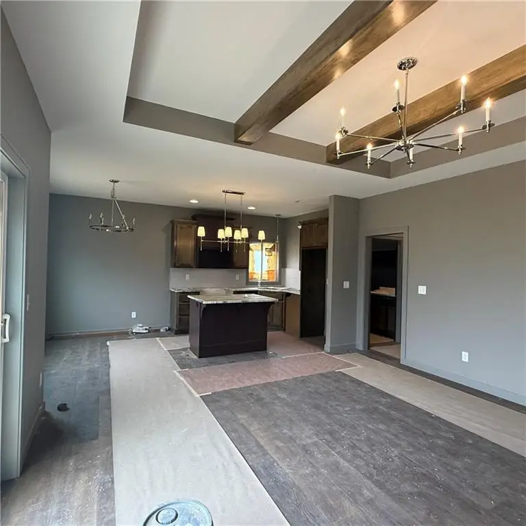 612 SE 21st Street, Oak Grove, MO 64075 - #3