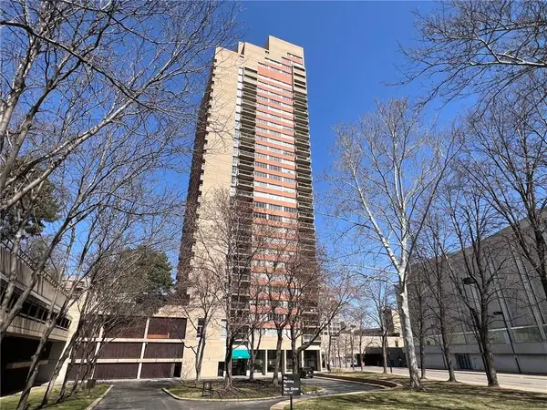 2510 Grand Boulevard #3001, Kansas City, MO 64108