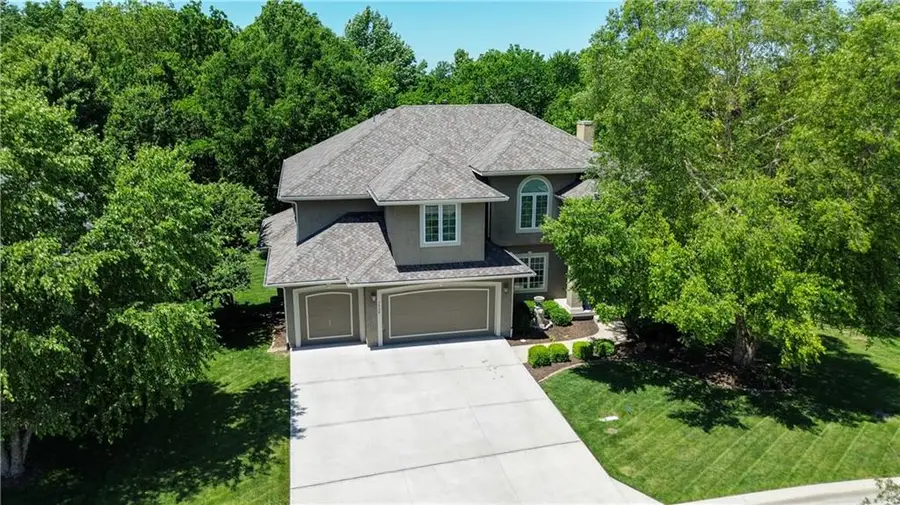 1528 SW Hedgewood Lane, Lees Summit, MO 64081 - #2