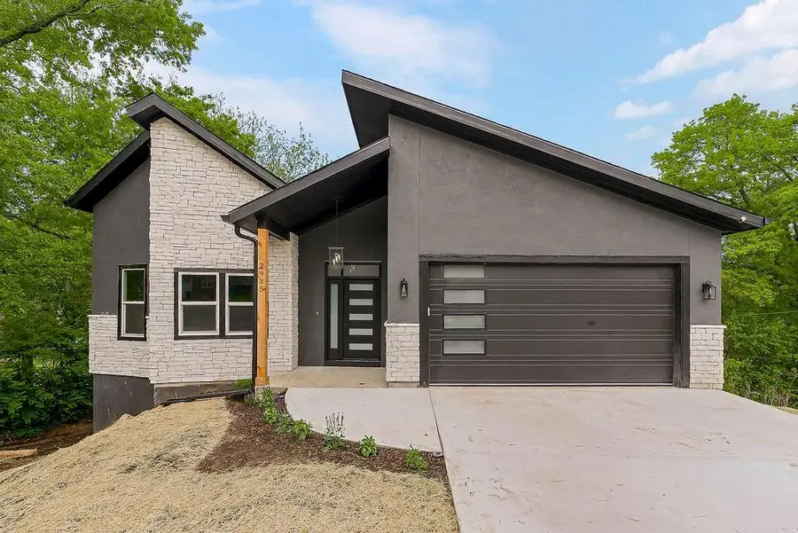 2935 N 77th Street, Kansas City, KS 66109 - #2