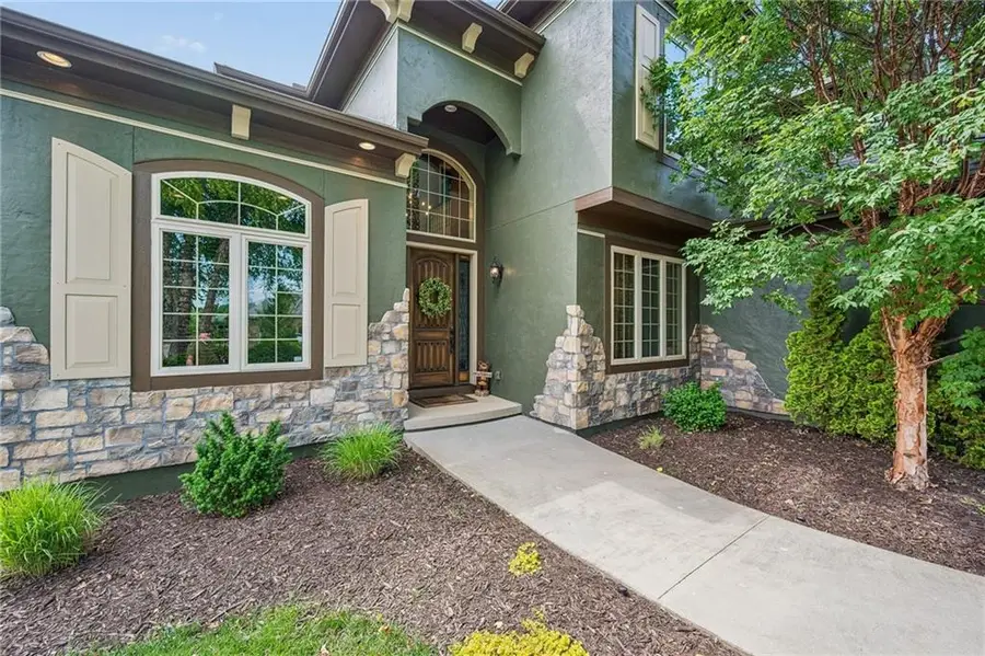 2437 NE Angel Fish Circle, Lees Summit, MO 64086 - #3