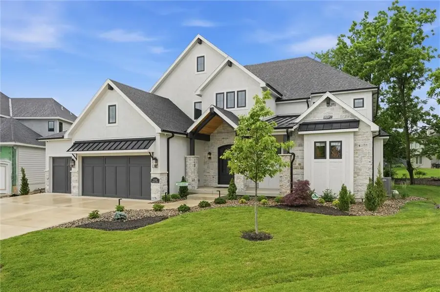 17028 Parkhill Street, Overland Park, KS 66221 - #3
