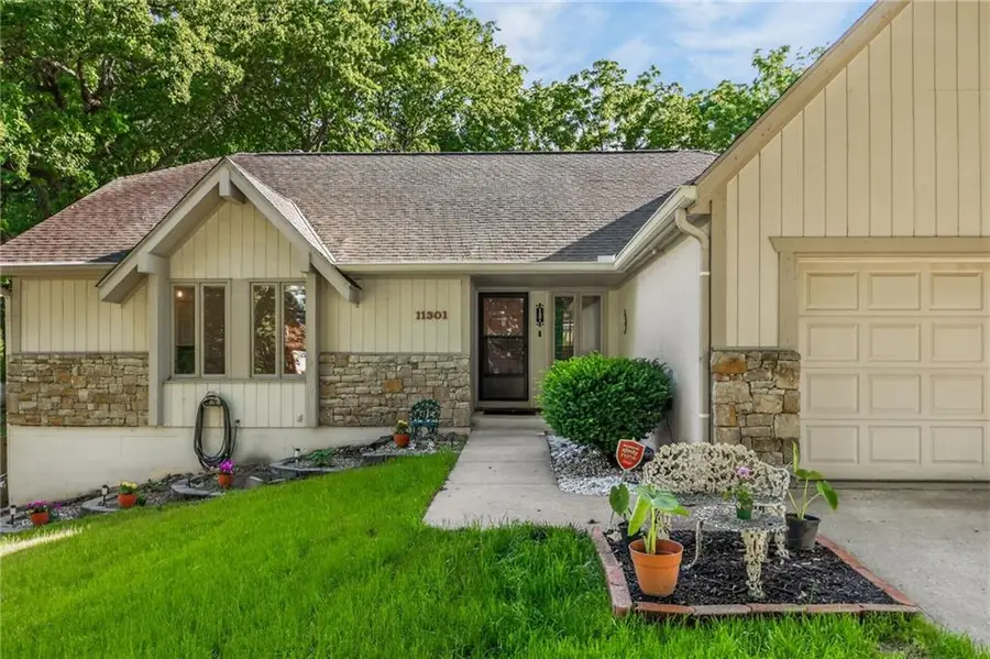 11301 E 71st Street, Raytown, MO 64133 - #3