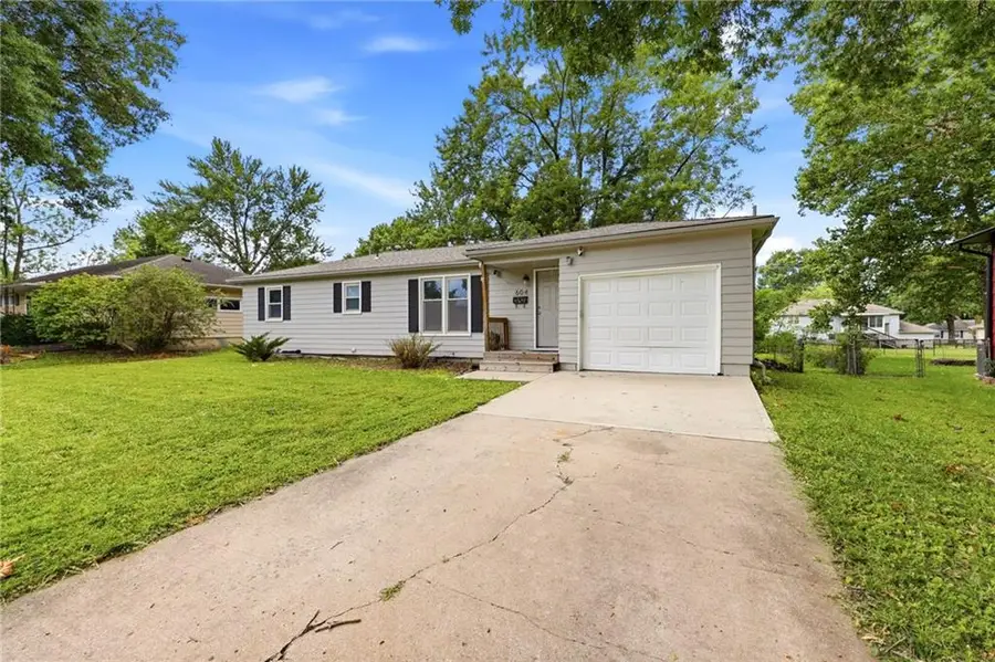 604 S Hickory Street, Gardner, KS 66030 - #2