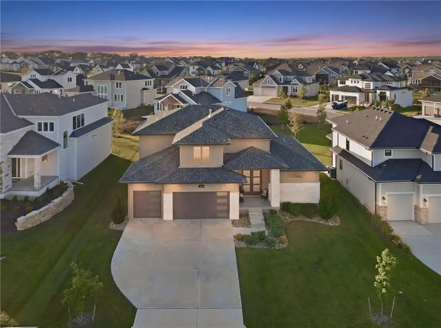 12406 W 170th Terrace, Overland Park, KS 66221 - #2