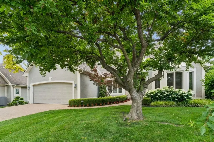 12605 Cedar Street, Leawood, KS 66209 - #3