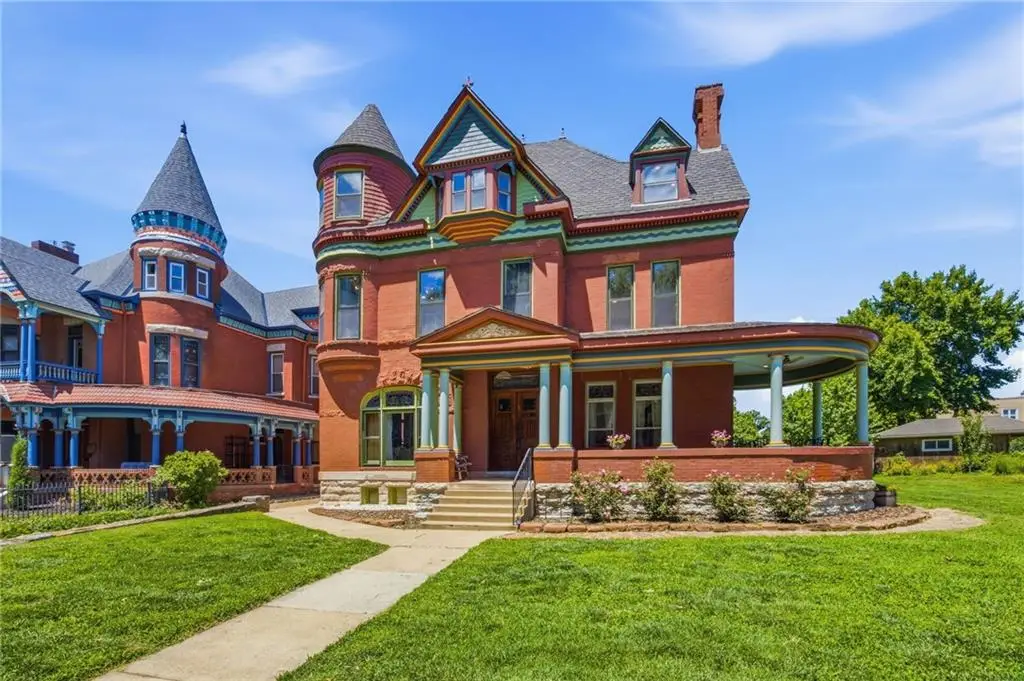 1840 Pendleton Avenue, Kansas City, MO 64124 - #1