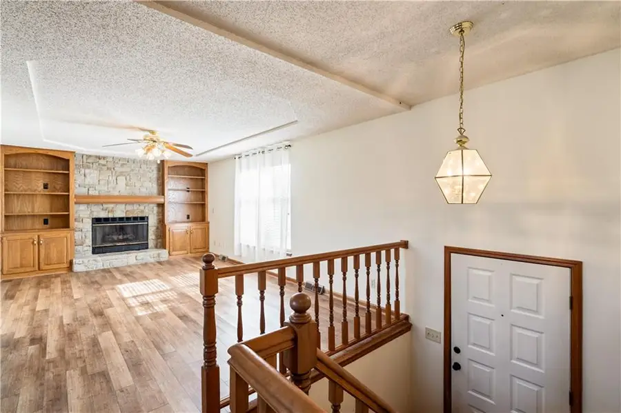 8326 Central Street, Kansas City, MO 64114 - #2