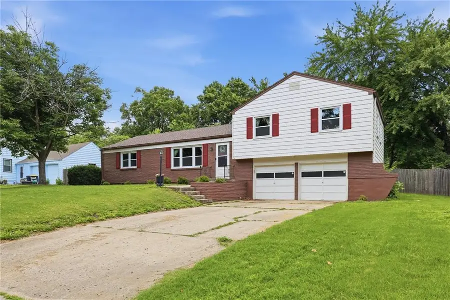 702 W 89th Street, Kansas City, MO 64114 - #3