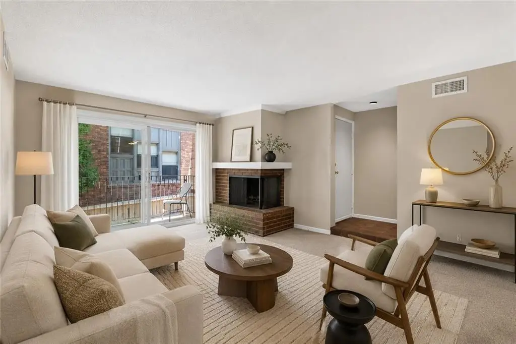 3608 Gillham Road #26, Kansas City, MO 64111 - #1