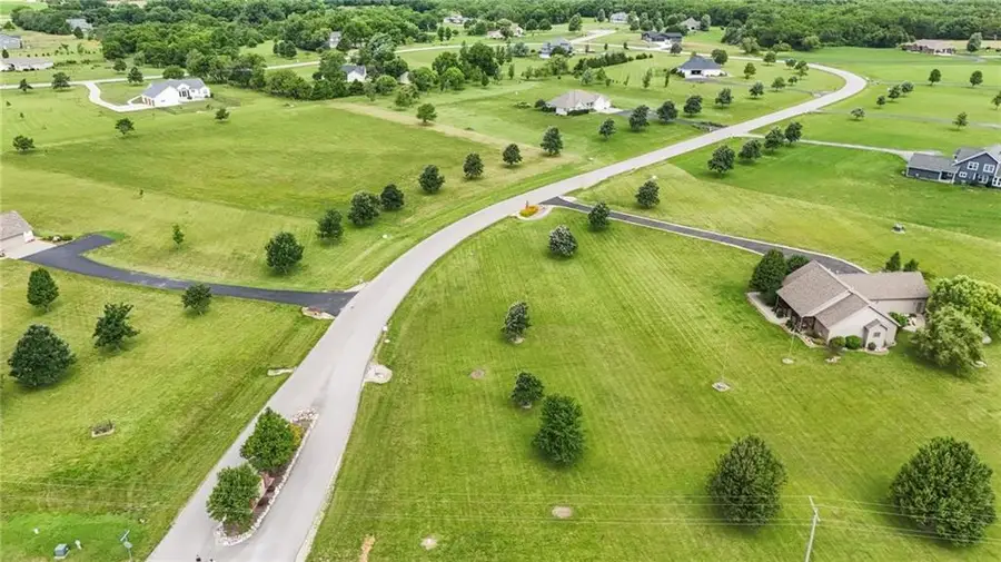 17 Wheatland Drive, Ottawa, KS 66067 - #3