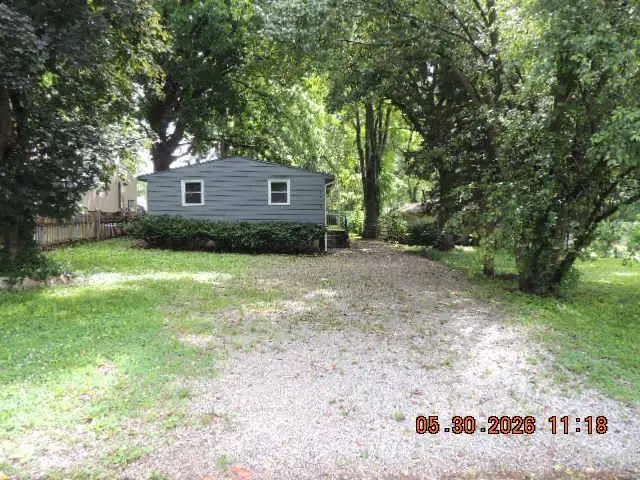2423 S Claremont Avenue, Independence, MO 64052 - #2