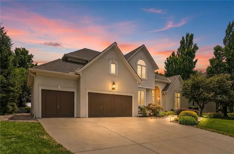 9608 Falcon Ridge Drive, Lenexa, KS 66220 - #2