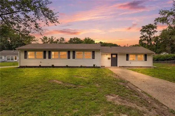 907 NE 61st Street, Kansas City, MO 64118