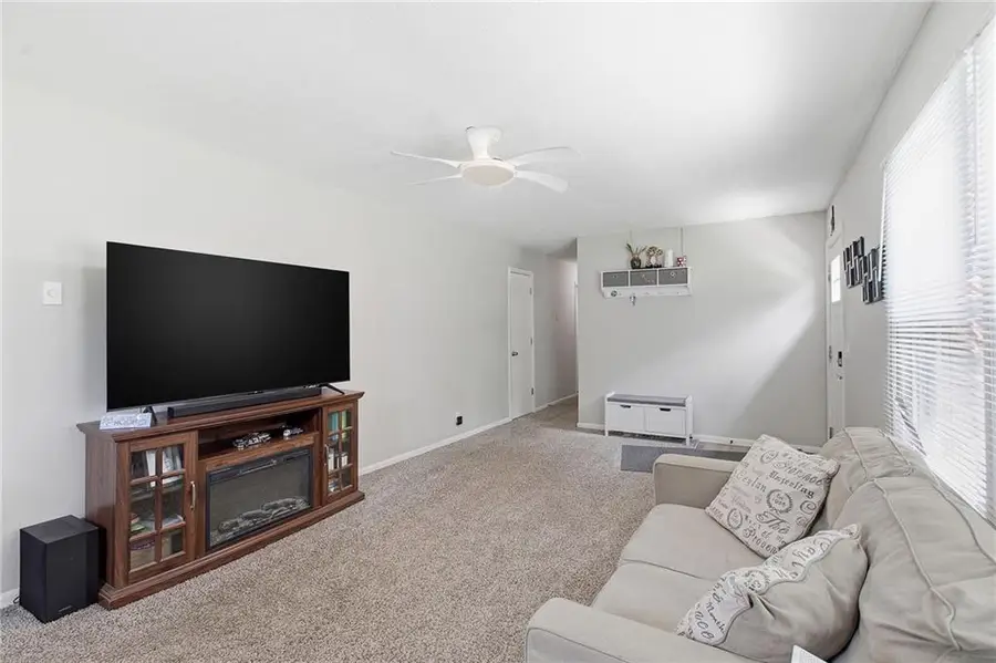 240 S 100th Street, Edwardsville, KS 66111 - #2