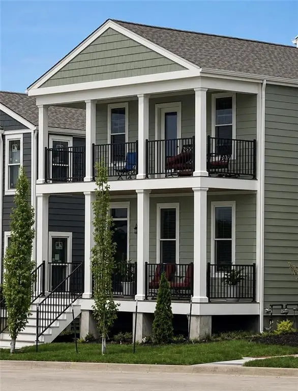 23703 Canal Lane, Independence, MO 64056