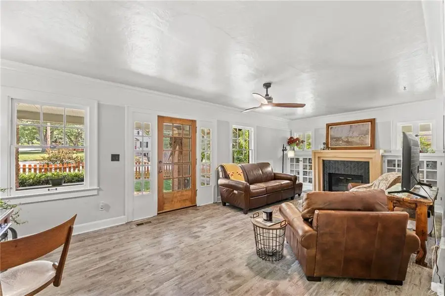 6014 Antioch Road, Merriam, KS 66202 - #3