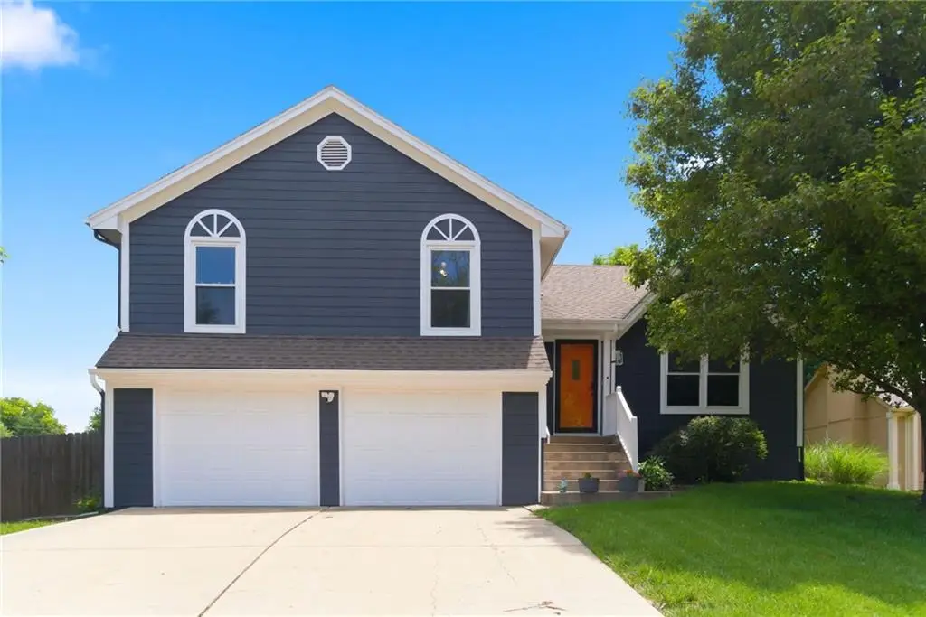 1012 NW Pennington Place, Blue Springs, MO 64015 - #1