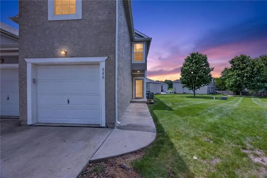840 S Woodson Court, Gardner, KS 66030 - #2