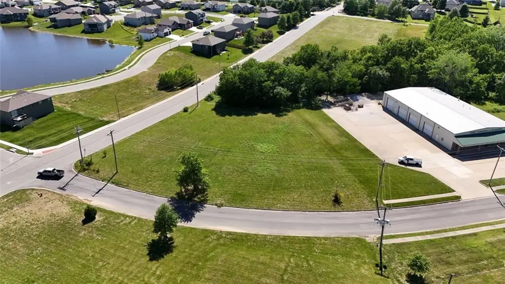 400 SW Powell Drive, Oak Grove, MO 64075 - #1