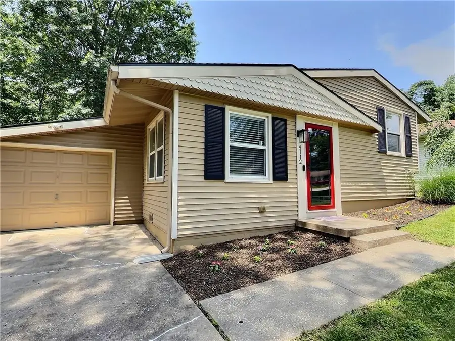 4112 N Hardesty Avenue, Kansas City, MO 64117 - #2