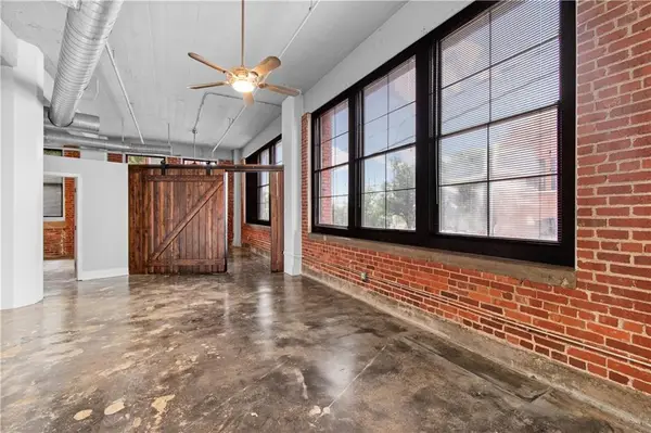 200 Main Street #107, Kansas City, MO 64105