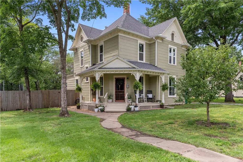 104 N High Street, Butler, MO 64730 - #1