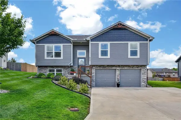 602 Wright Street, Pleasant Hill, MO 64080
