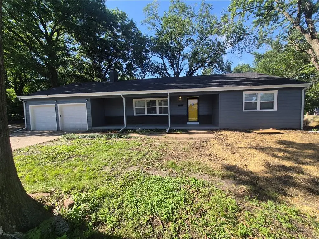7310 High Groove Road, Grandview, MO 64030 - #1