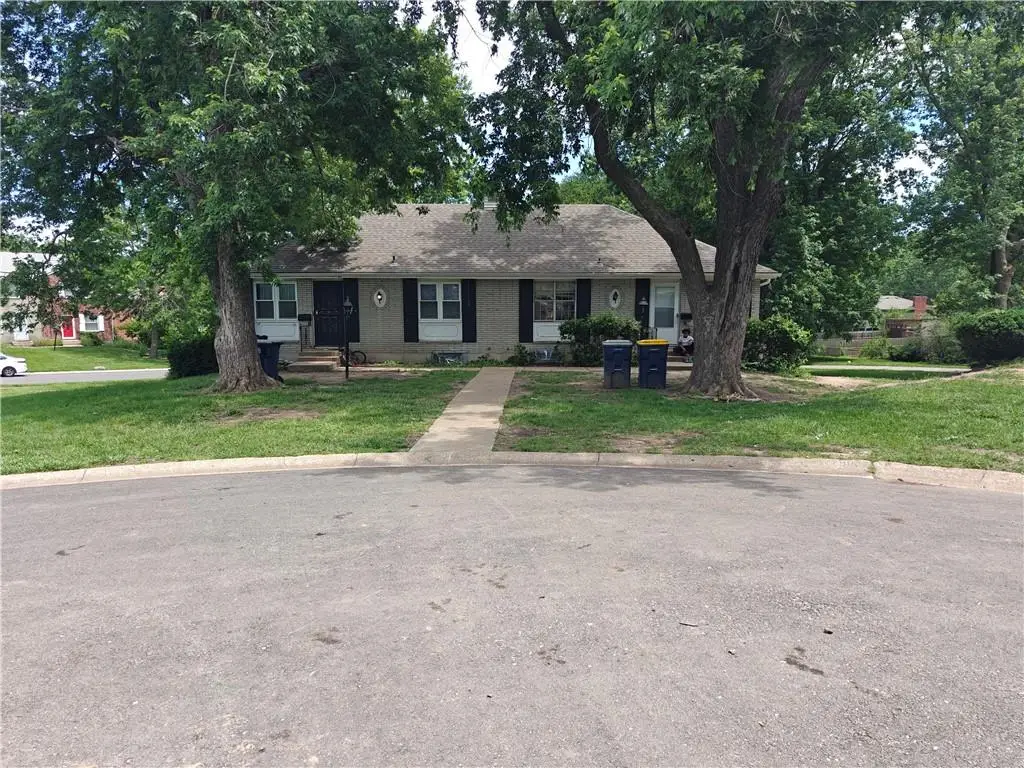 7916-7918 E 88th Terrace, Kansas City, MO 64138 - #1