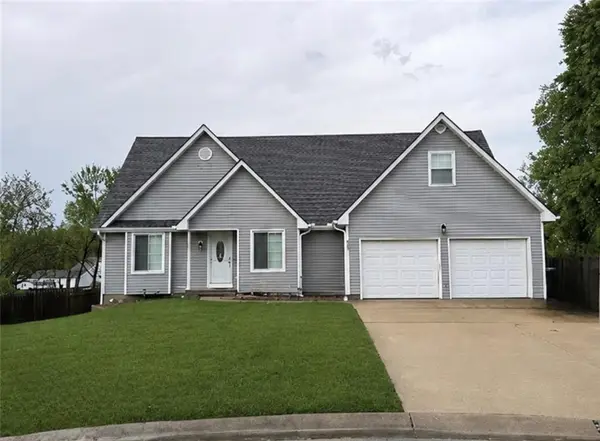 4521 Park Ten Court, Leavenworth, KS 66048
