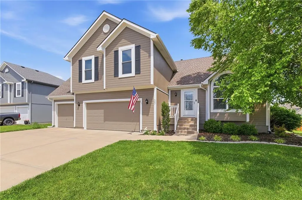 507 River Birch Road, Raymore, MO 64083 - #1