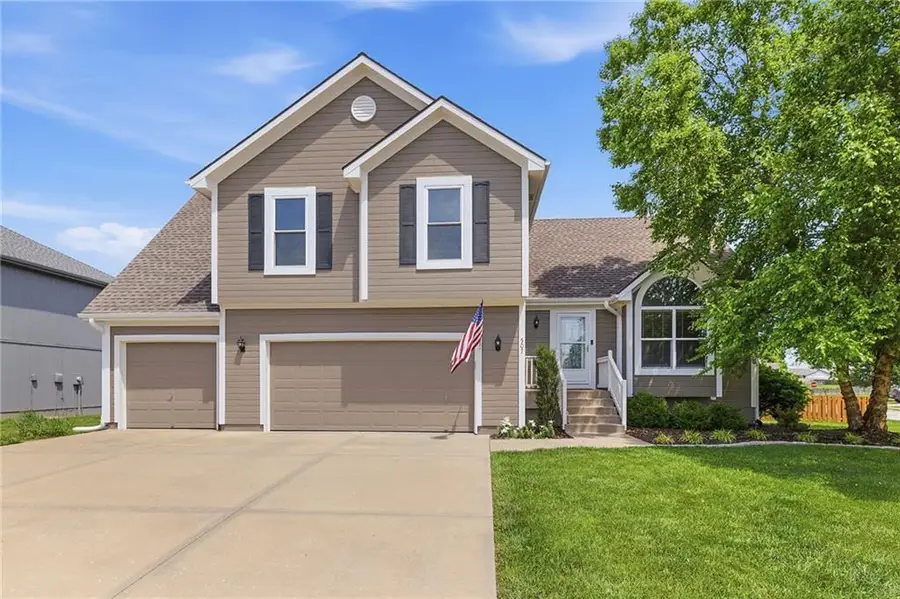507 River Birch Road, Raymore, MO 64083 - #2