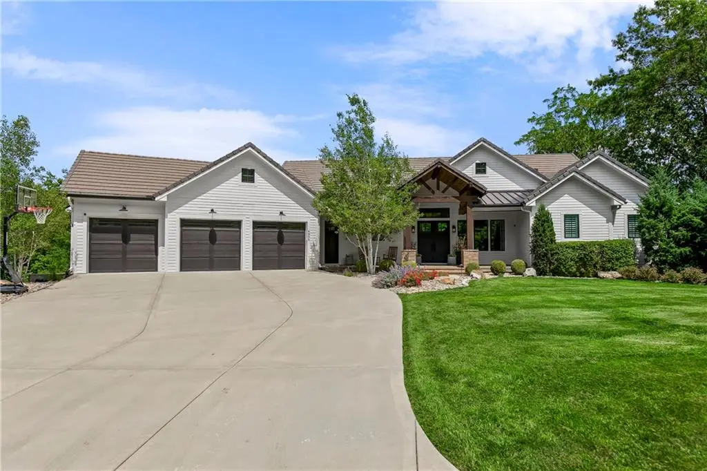 4951 NW Canyon Road, Lees Summit, MO 64064 - #1