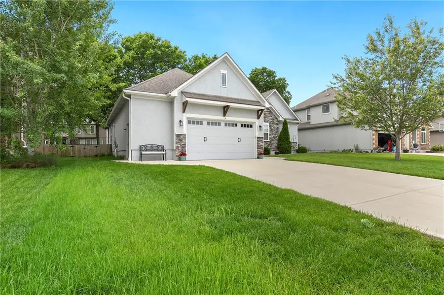 2821 SE Jennifer Drive, Lees Summit, MO 64063 - #2
