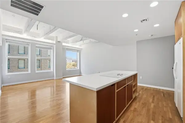 21 W 10th Street #5C, Kansas City, MO 64105