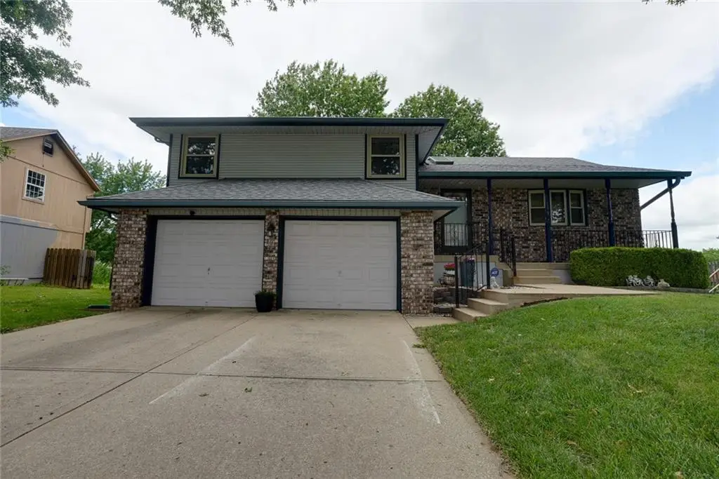 1211 N Davis Road, Independence, MO 64056 - #1