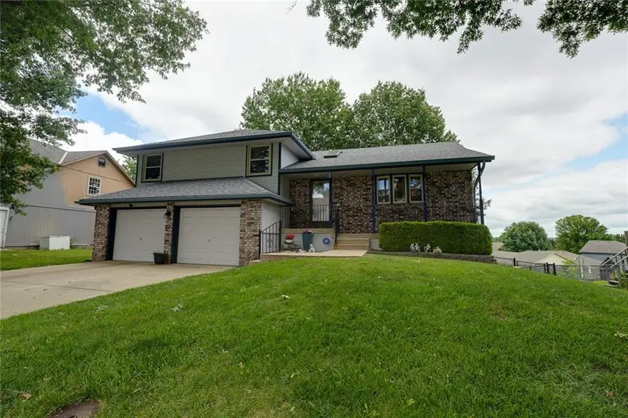 1211 N Davis Road, Independence, MO 64056 - #2