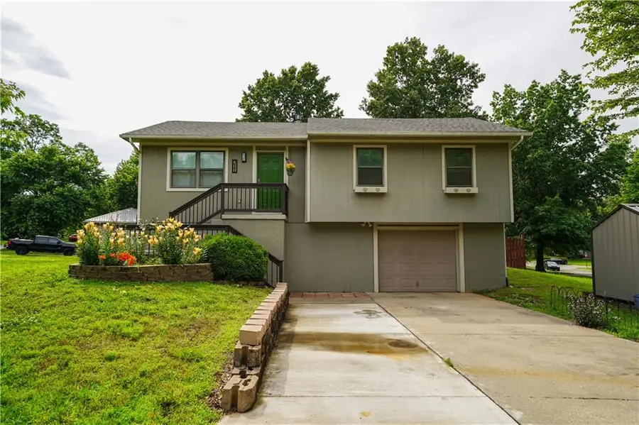 211 SE 51 Road, Warrensburg, MO 64093 - #2