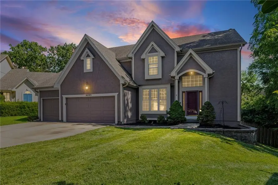 16505 W 80th Terrace, Lenexa, KS 66219 - #2