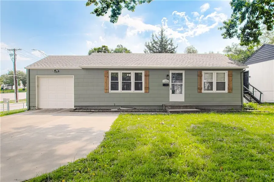 11624 W 68th Street, Shawnee, KS 66203 - #2