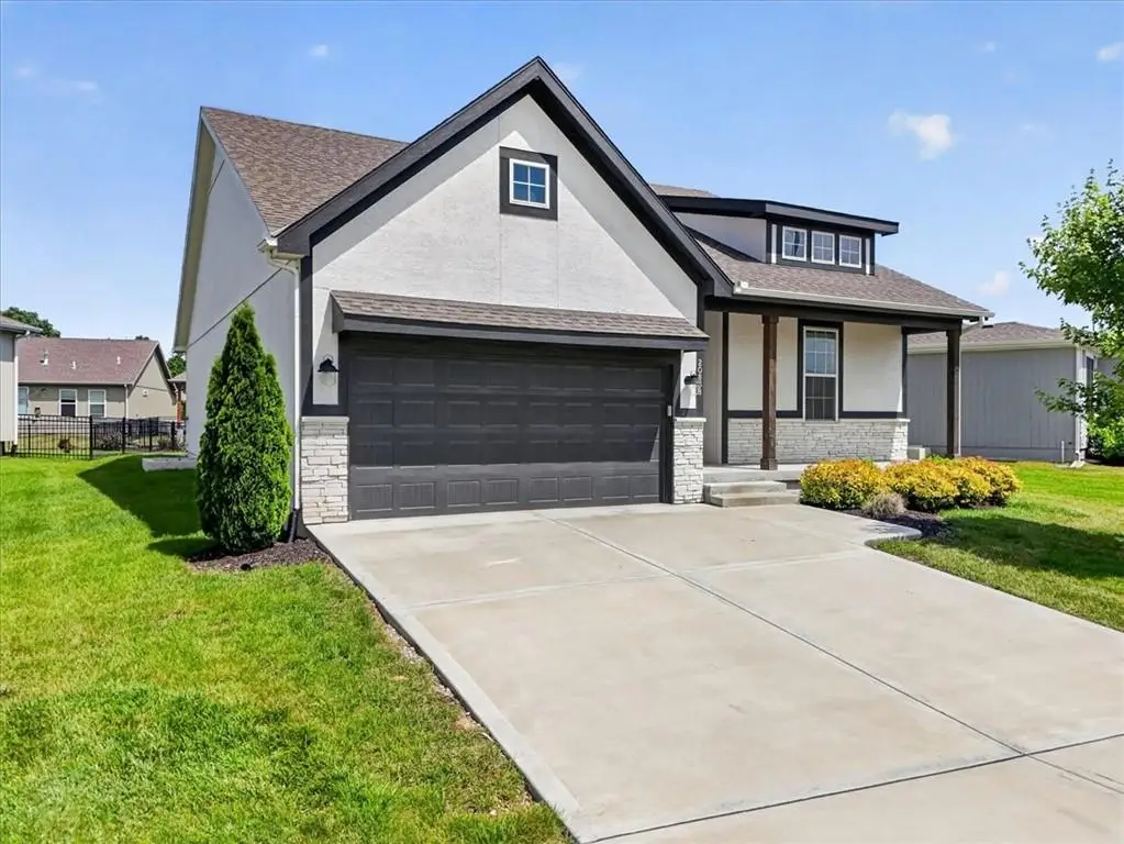 20858 W 190th Place, Spring Hill, KS 66083 - #1