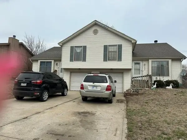1606 W Spruce Street, Olathe, KS 66061