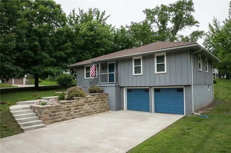 218 SW 20th Terrace, Oak Grove, MO 64075 - #3