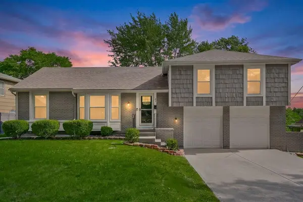 42 E 106th Street, Kansas City, MO 64114