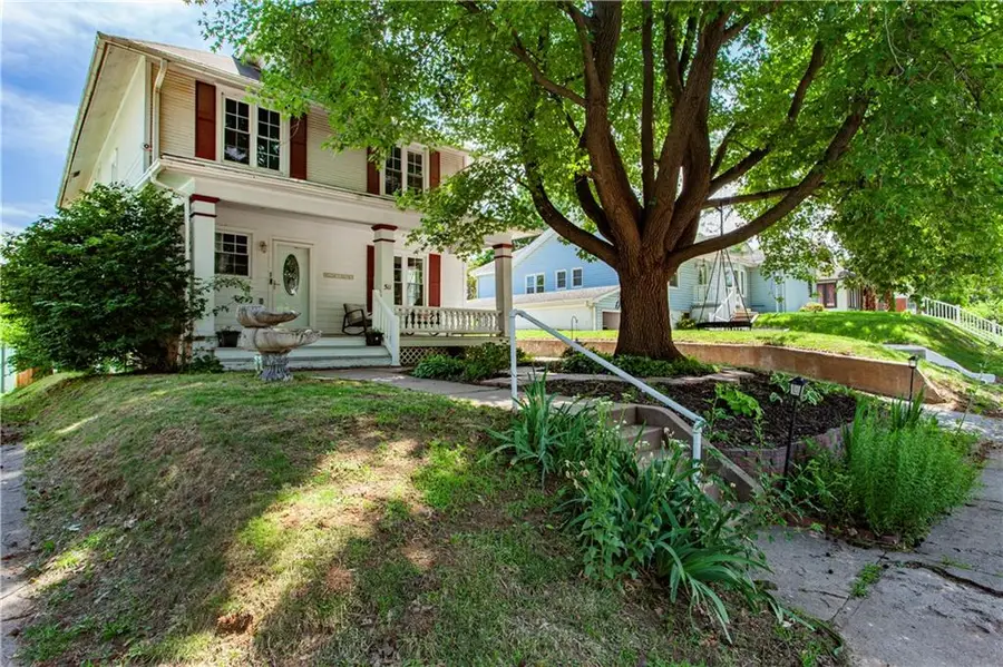 511 N 25 Street, Saint Joseph, MO 64501 - #3